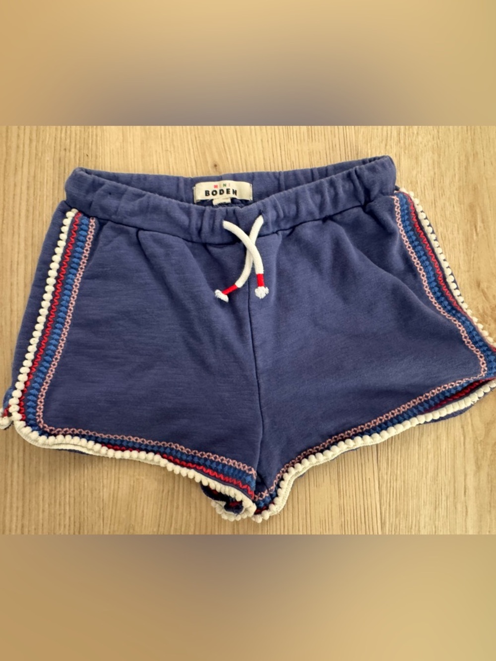 Mini Boden Blue Pom-Trim Athletic Drawstring Shorts- cute for the 4th of July!